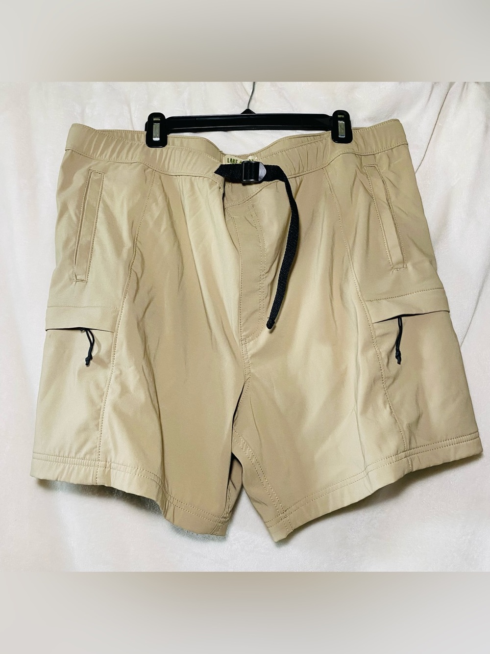 Men's Tan Cargo Swim-Ready Shorts with Integrated Web Belt